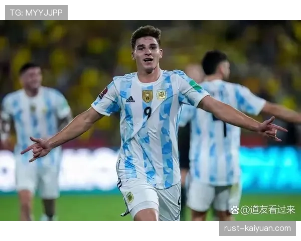 从中锋到二前锋：阿尔瓦雷斯的角色演变