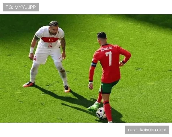 对阵C罗领衔锋线：诺伊尔的关键扑救