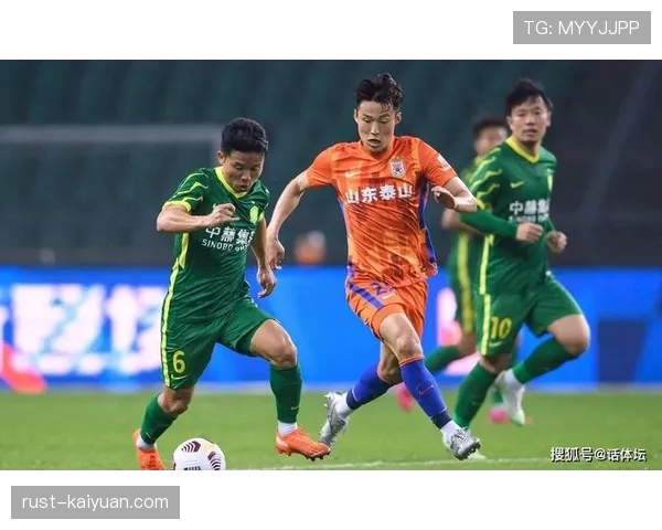 国安中场人员密集但功能重复，当前阶段节奏紊乱对比赛表现带来考验