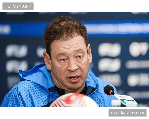 进攻乏力！上海申花锋线哑火暴露阵容结构性问题，斯卢茨基战术体系面临严峻考验